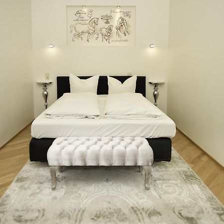 Apartment Am Kurpark บาเดน-บาเดน ภายนอก รูปภาพ